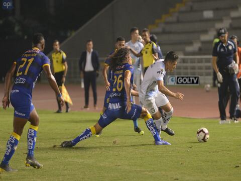 Delfín derrotó a Guayaquil City en el 'Chucho' Benítez