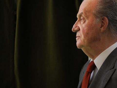 Juan Carlos I, en situación complicada por escándalos financieros