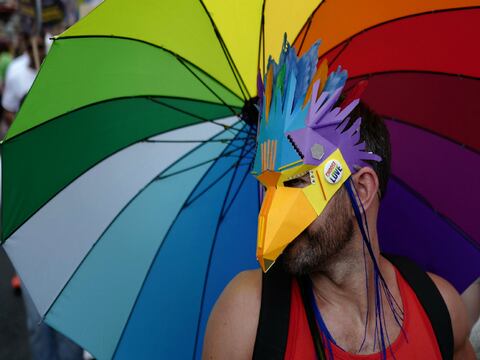 Ultraderechistas impiden marcha por los derechos para los homosexuales en Polonia