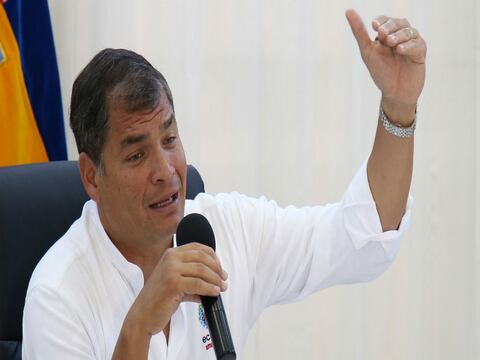 Correa dice que Avanza es una &quot;colcha de retazos&quot;
