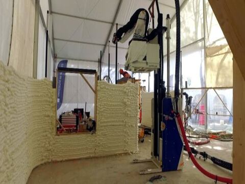 Construyen casa en 54 horas con impresora 3D en Francia