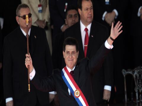 Horacio Cartes juró como presidente de Paraguay