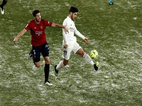 Por mal tiempo, Real Madrid no puede salir de Pamplona y el lunes viajará a Málaga para jugar la Supercopa