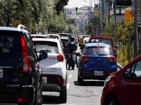 Alcalde de Quito, Jorge Yunda, suspende restricción vehicular para este viernes y sábado
