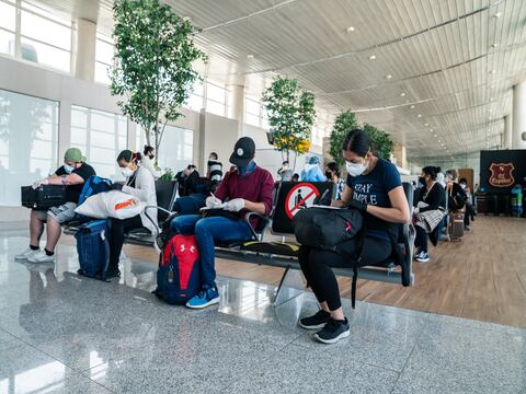 Concesionaria de aeropuerto de Guayaquil busca respiro financiero por caída de ingresos