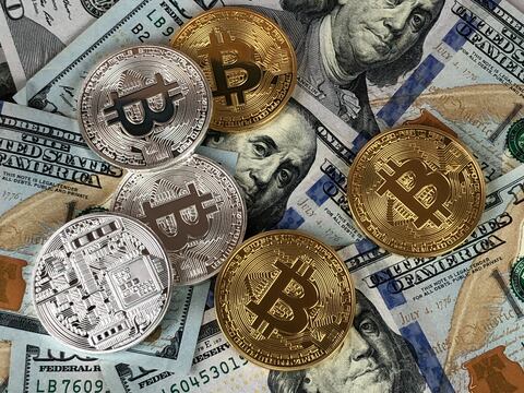 El bitcoin supera por primera vez en su historia los $30.000 