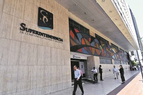Valpacífico pidó al Isspol cancelar millonarias operaciones irregulares con bonos de deuda interna y externa