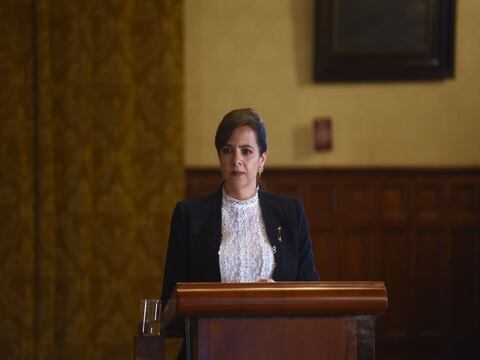 La censura y destitución de María Paula Romo como ministra de Gobierno no anula nuevo juicio por supuesto reparto de hospitales