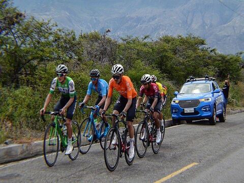 Ciclistas ecuatorianos tienen autorización para viajar a Europa y unirse a sus equipos del WorldTour