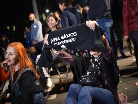 Mexicanos se reunieron en el barrio Roma para celebrar sus tres premios Oscar