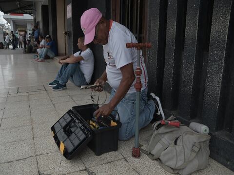 Pobreza en Guayaquil bajó de 14.1% a 8.4%, según el INEC