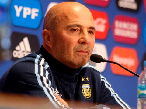 Jorge Sampaoli sigue como DT de Argentina