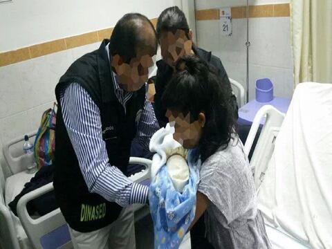Quería ser madre y fingió ser enfermera para raptar a recién nacido en Guayaquil