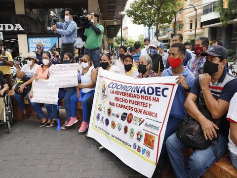 Indignación y pedido de justicia ante dolosa entrega de carnés de discapacidad en Guayaquil