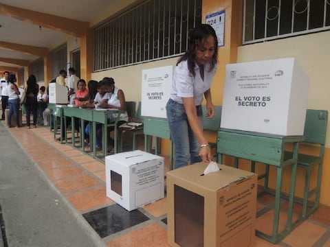 Elecciones en Ecuador: Redes sociales del candidato, partido político y hasta las páginas de apoyo serán consideradas para el gasto electoral